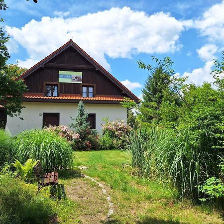 Eko Dom Eturia Villa Suchoraba Bagian luar foto