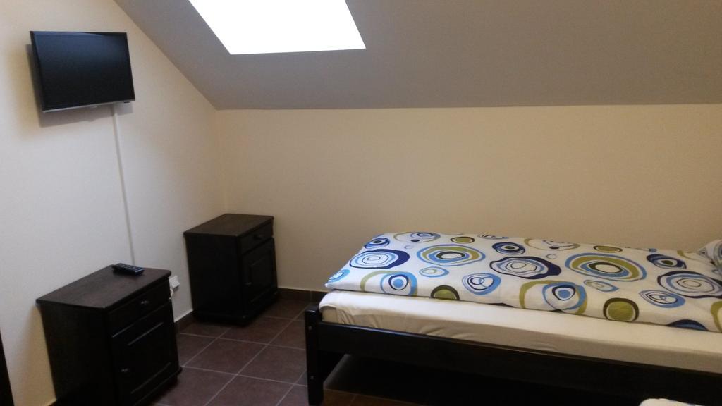 Eko Dom Eturia Villa Suchoraba Bagian luar foto