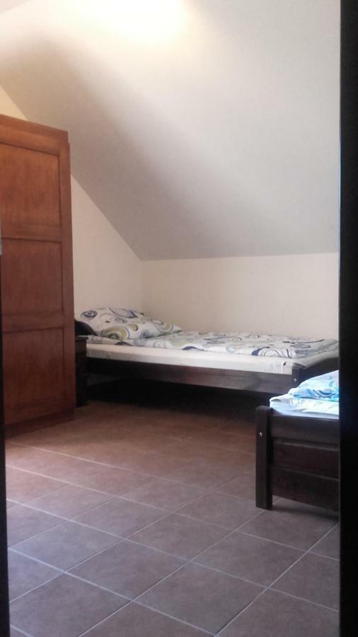 Eko Dom Eturia Villa Suchoraba Bagian luar foto